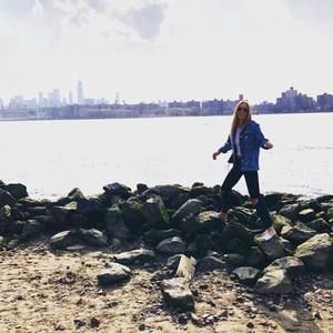 Meet your Posher, Natalie